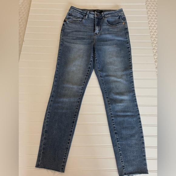 Judy Blue Women's Skinny Leg Jeans - Picture 1 of 5